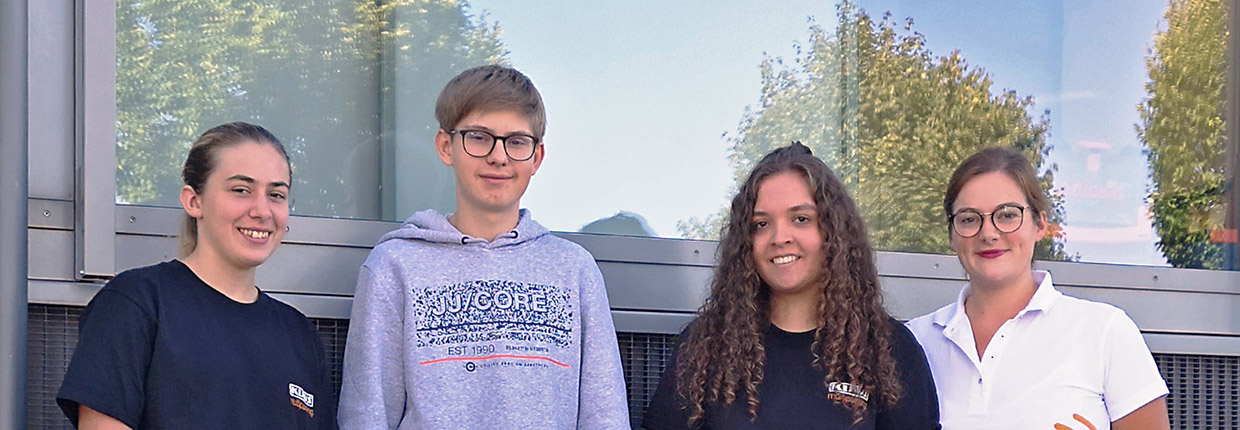 klaus multiparking news beitrag header auszubildende ausbildungsbeginn