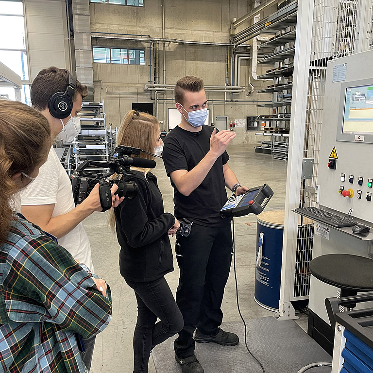 Produktion, Erklärung der Biegemaschine